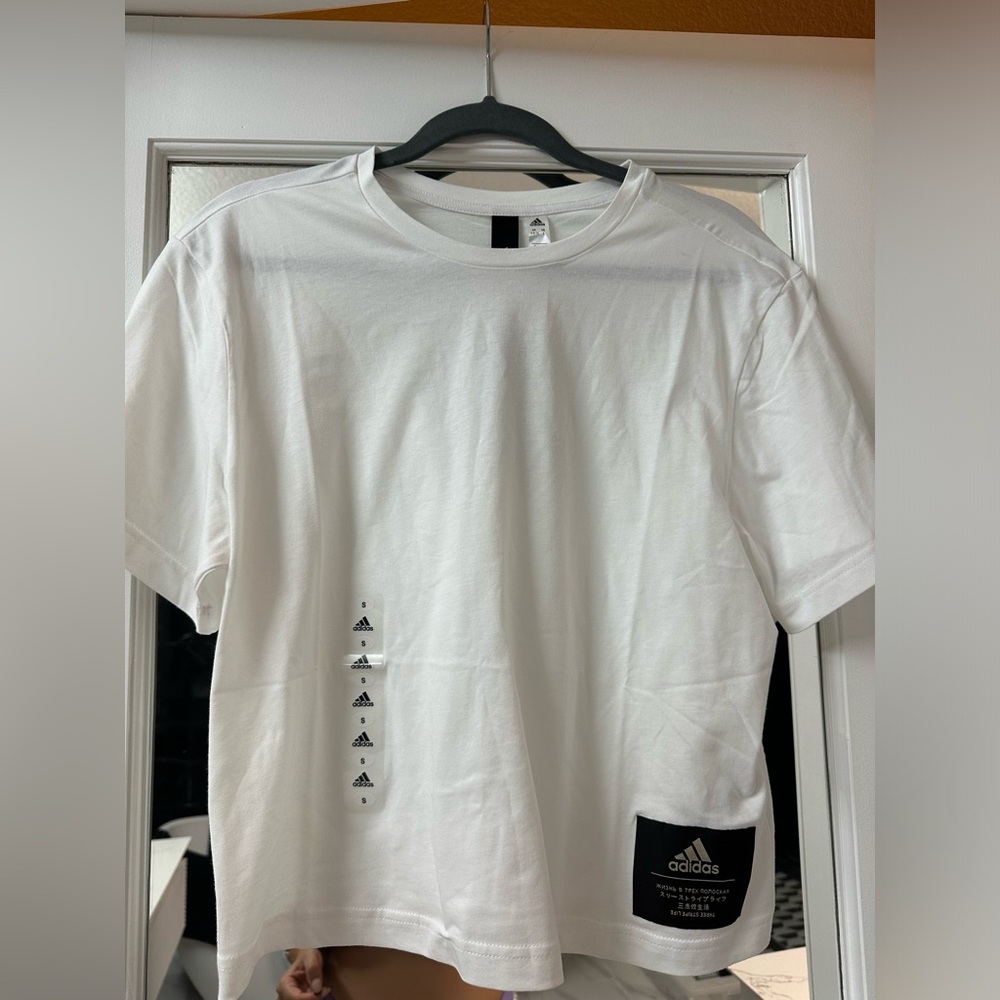 adidas crop tee